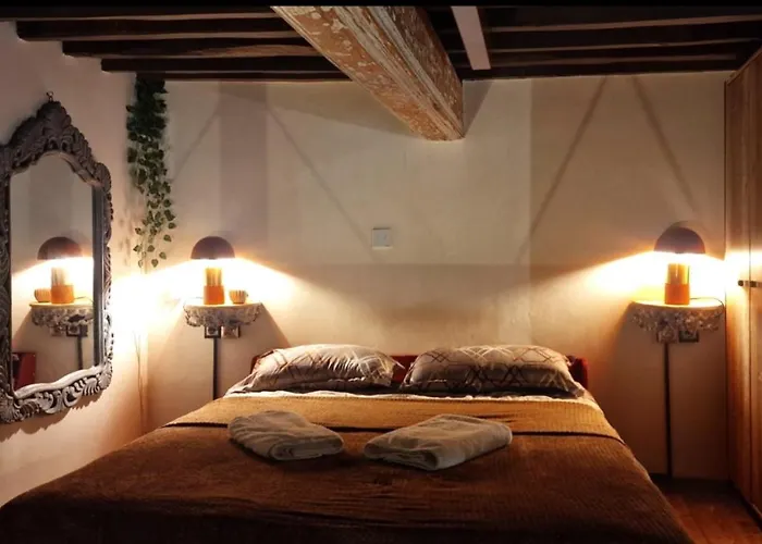 شقة Sikate Hospitality *